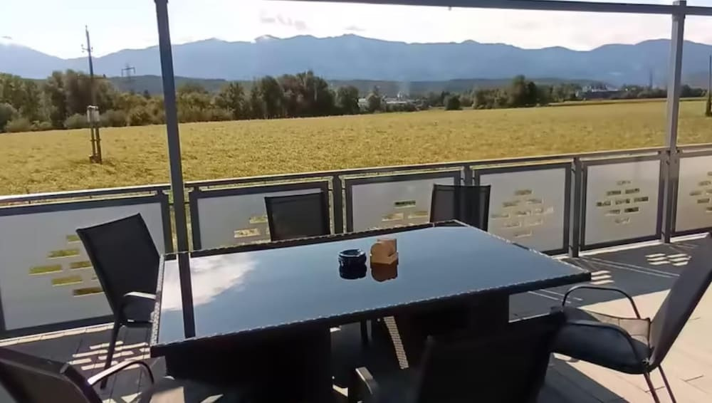 Aw82 - Apartments in the Sunny South, Directly in the Countryside and Quickly in