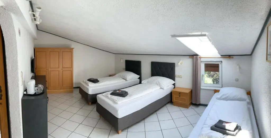 Hotel Wildrose - Chambres