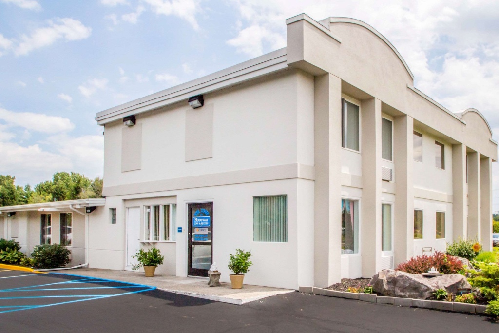 Rodeway Inn & Suites New Paltz - Hudson Valley