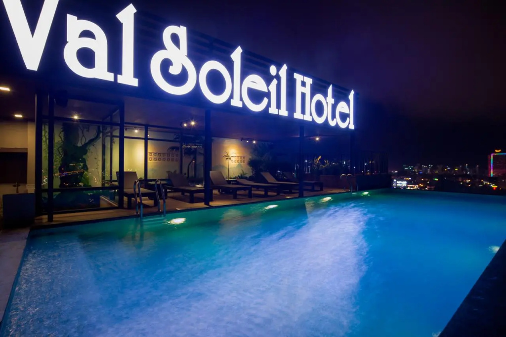 Hotel photo 13