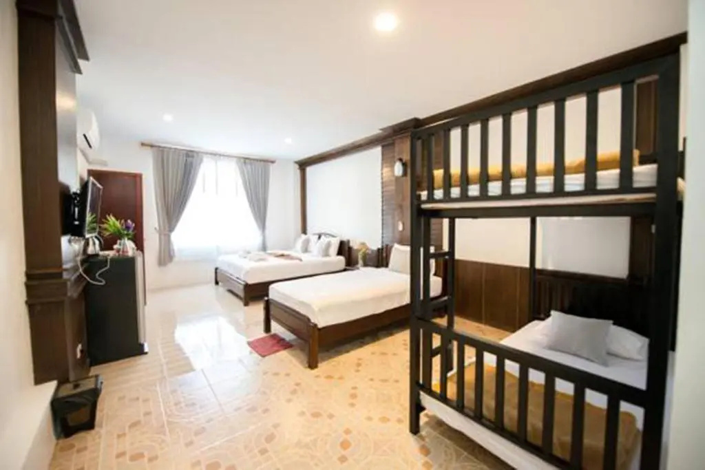 Lanta Nice Beach House - Chambres