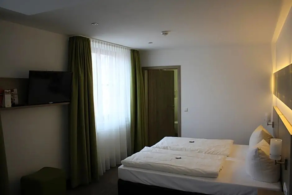 Schwarzer Adler Weingut - Chambres