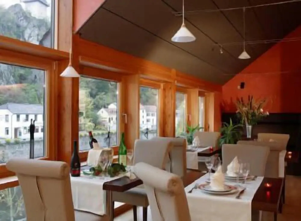 Hôtel - Restaurant Victor Hugo - Général