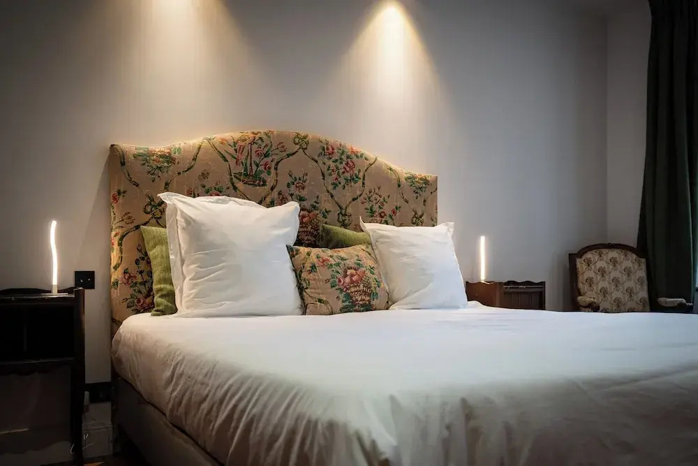 Deluxe Double room with balcony (full double bed)