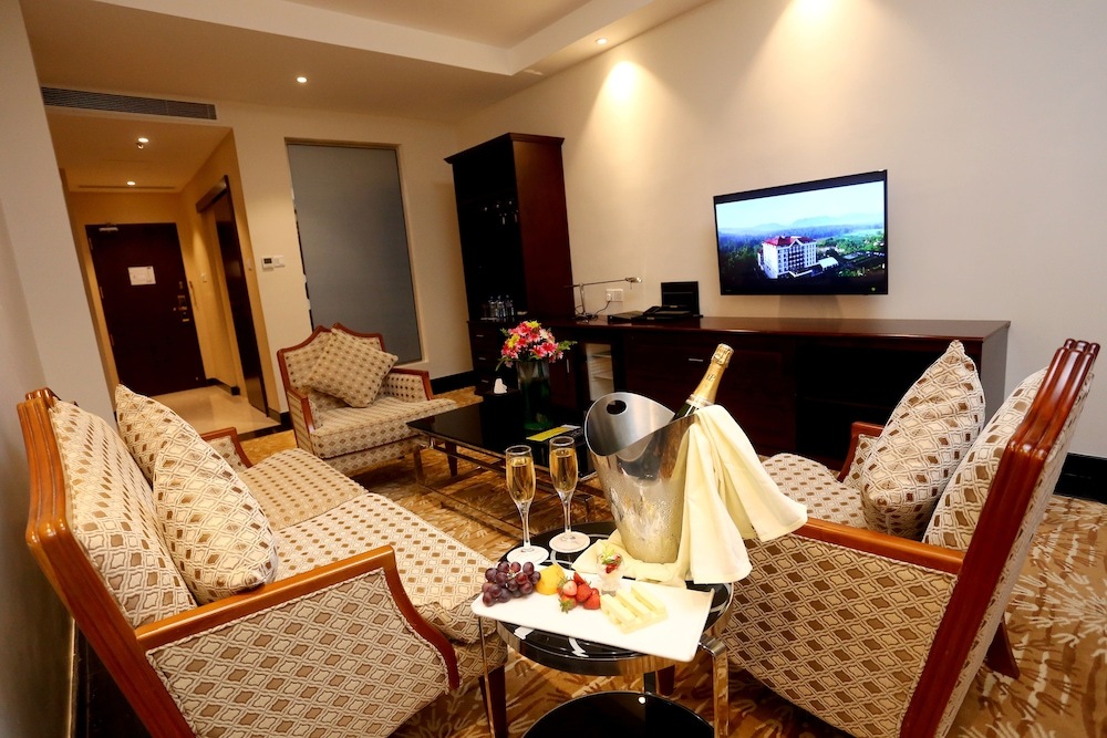 The Grand Mountain Hotel