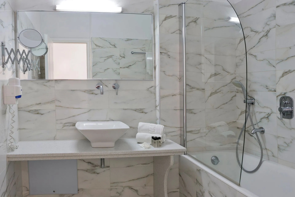 Kamari Hotel - Chambres