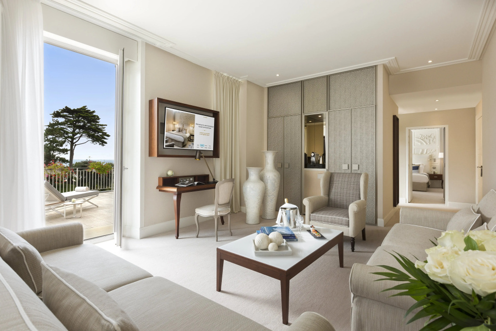 Hôtel Barrière Le Royal La Baule - Général