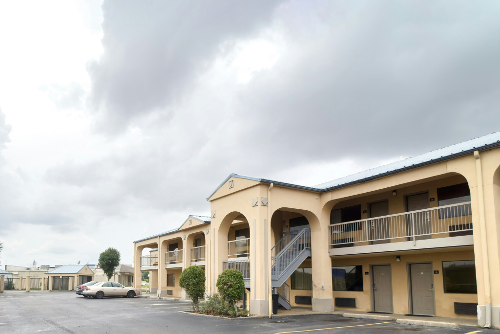 Deerfield Inn By Capital O Blytheville AR I55