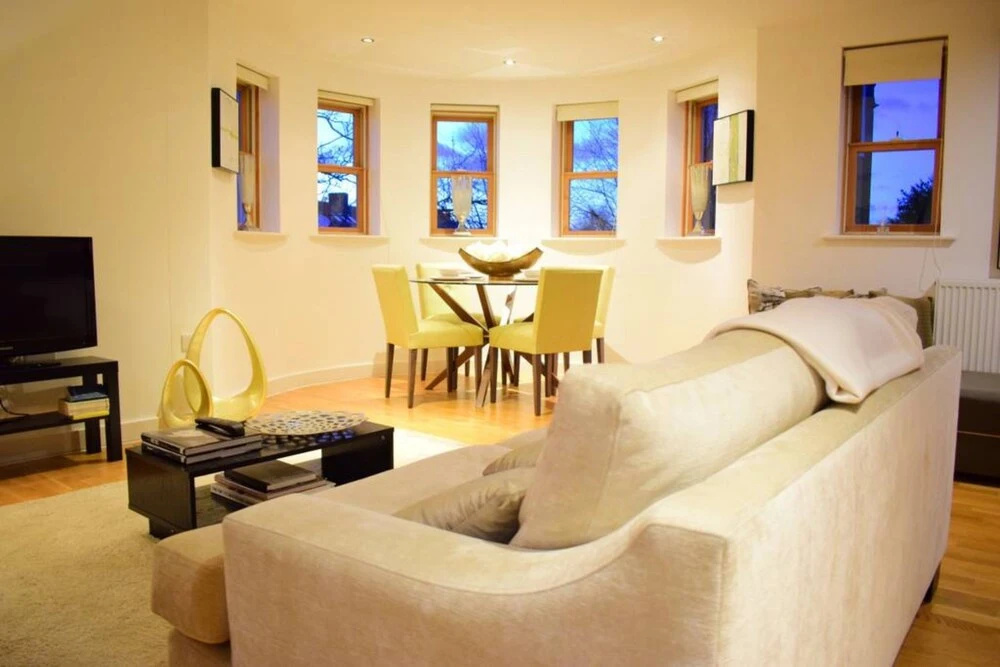 2 Bedroom Flat Sleeps 4 in Balham