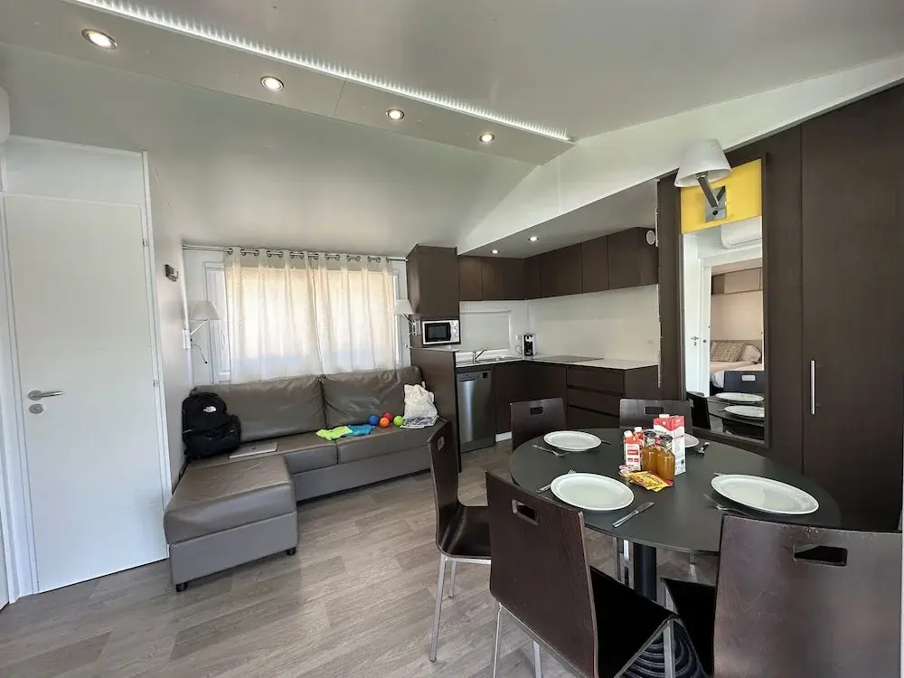 Standard Family room