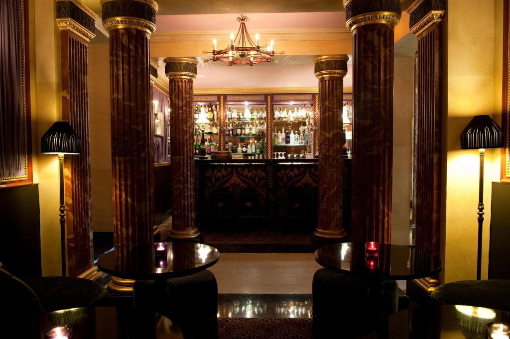 L'Hotel — фото 2