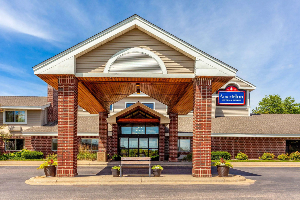 AmericInn by Wyndham Stillwater