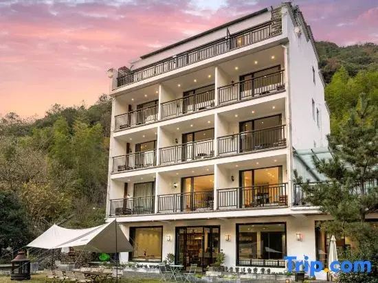 Guchi · Mountain Wilderness Boutique Hotel