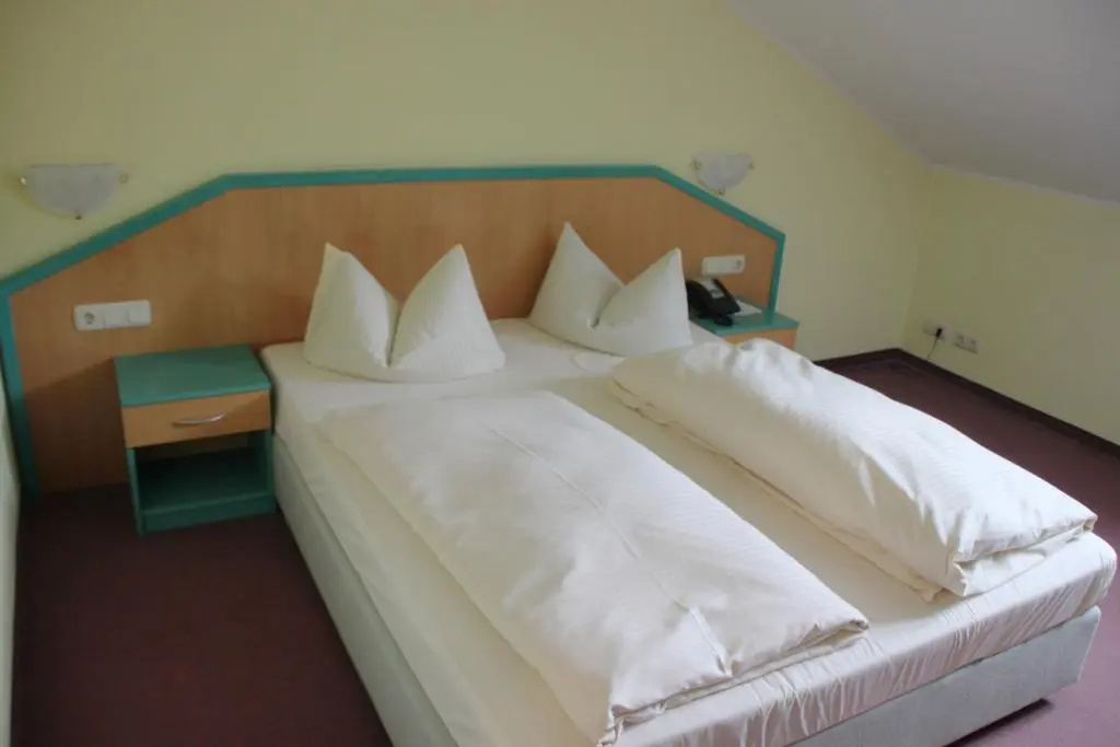 Gasthof Hotel Zur Post - Chambres
