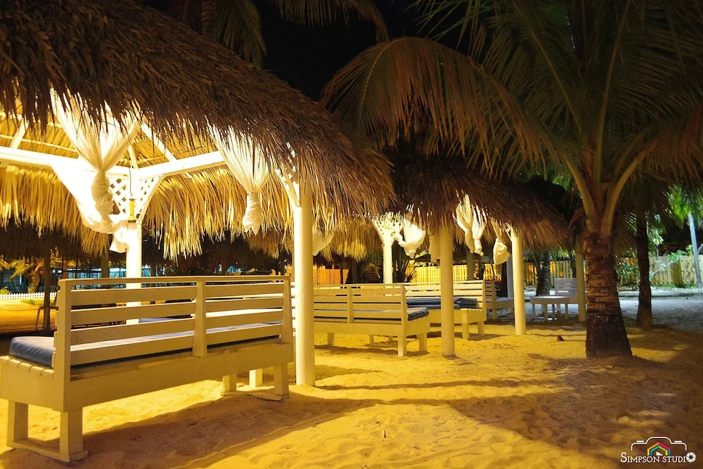 Arenas Beach Hotel - Général
