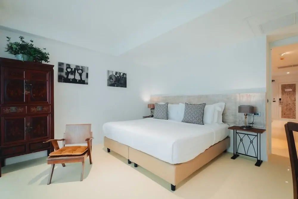 Grand Suite with balcony