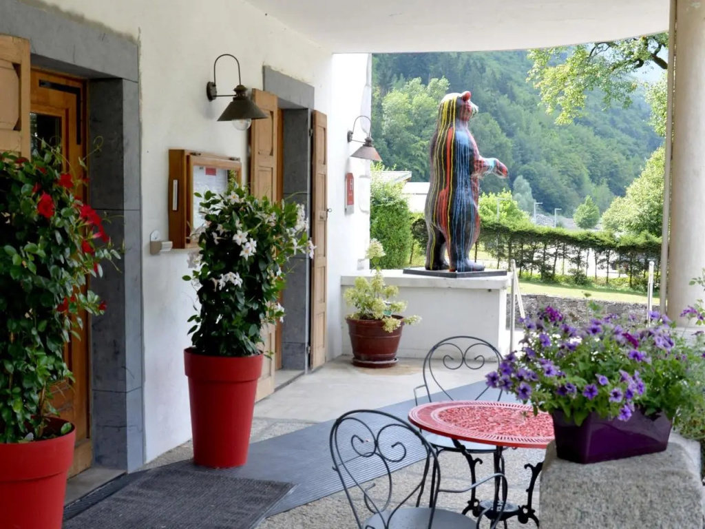 Balcony & Terrace