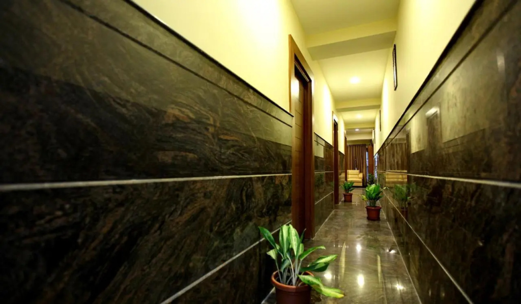 Hotel photo 12