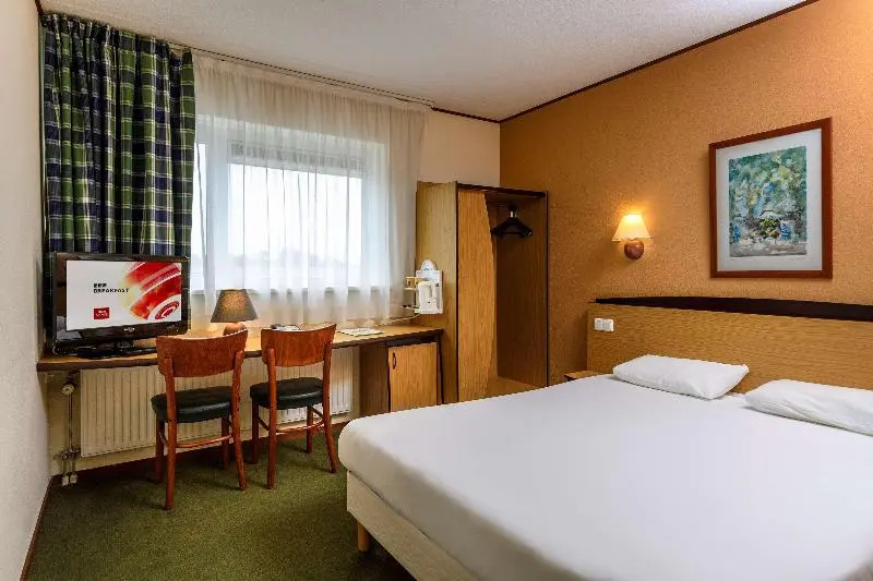 Campanile Hotel And Restaurant Amersfoort - Chambres