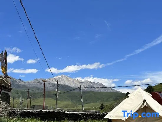 Norbuzong Bed and Breakfast in Kangding