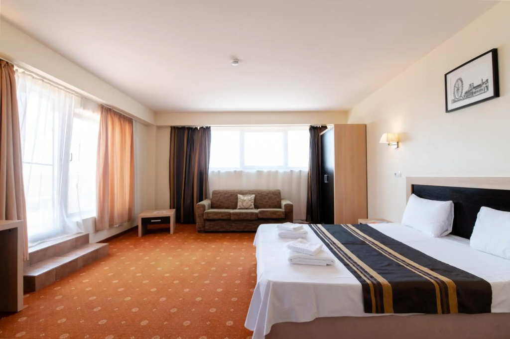 Hotel Oxford Inn & Suites - Général