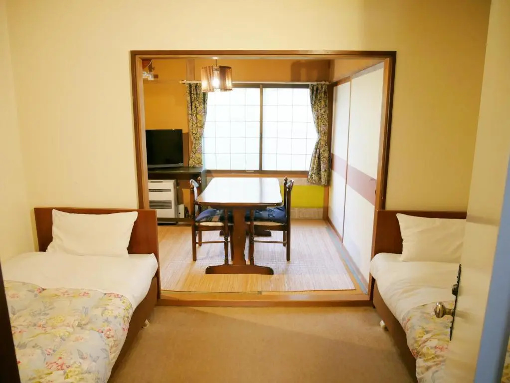 Standard Double room (twin beds)