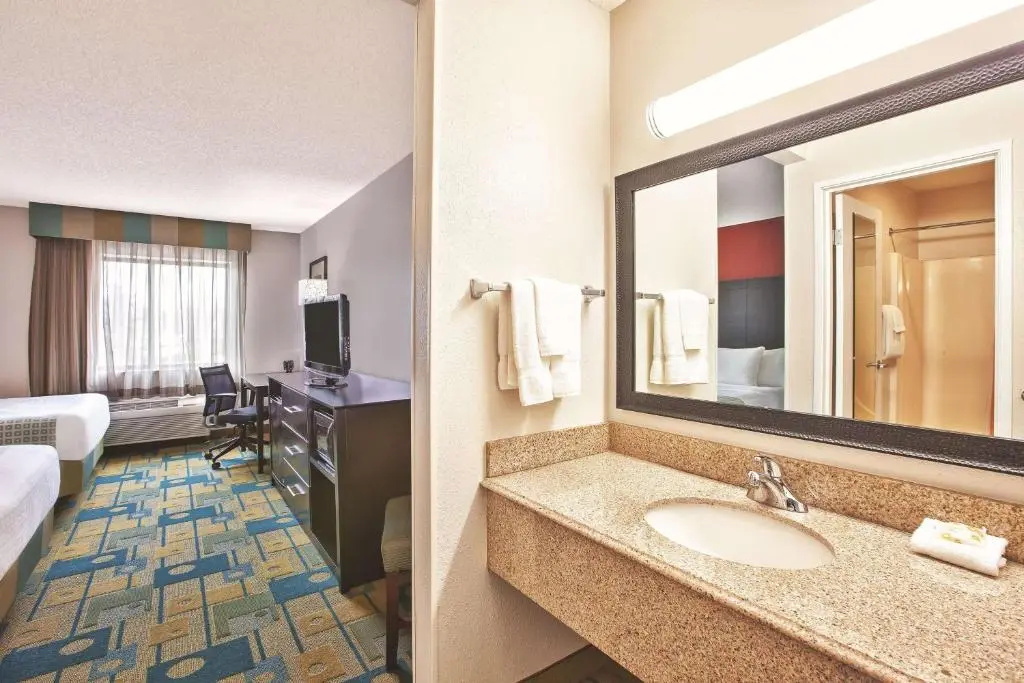 La Quinta Inn by Wyndham Toledo Perrysburg - Chambres