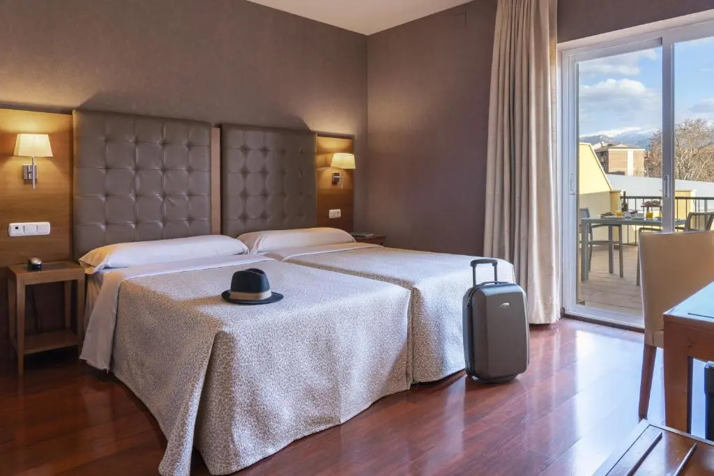 Superior Double room (full double bed)