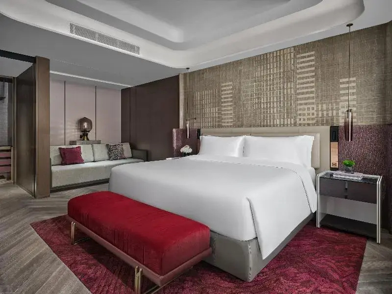 1 Bedroom Living Dining Area Double Suite (full double bed)