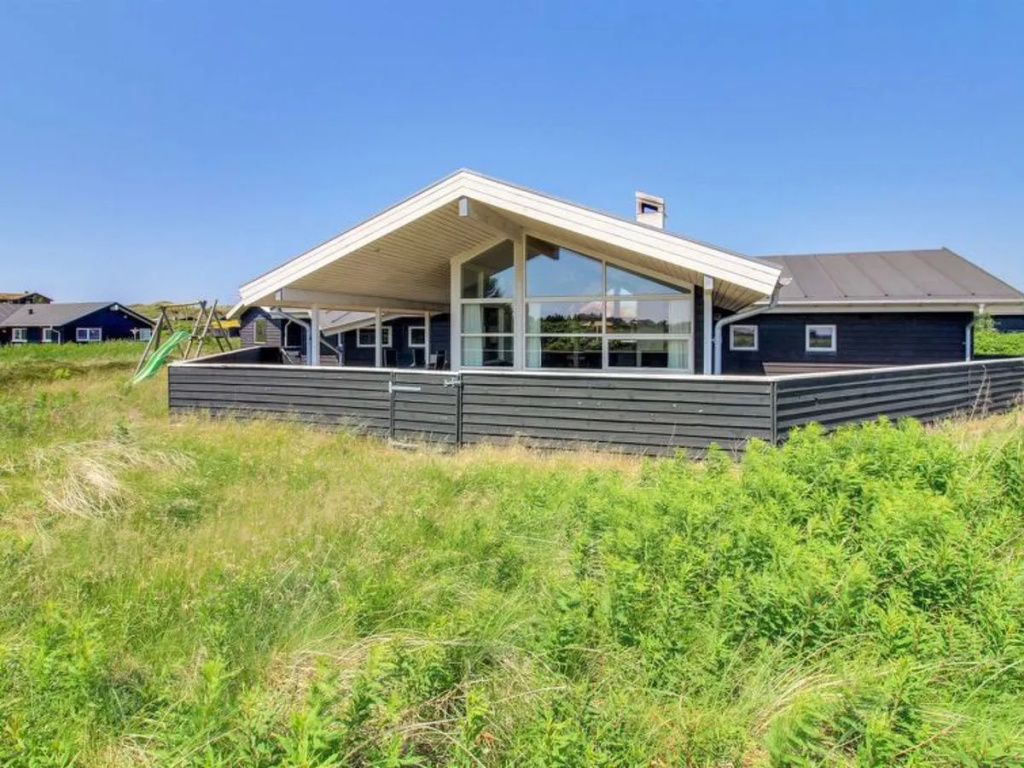 "Thrugils" - 800m from the sea in Western Jutland