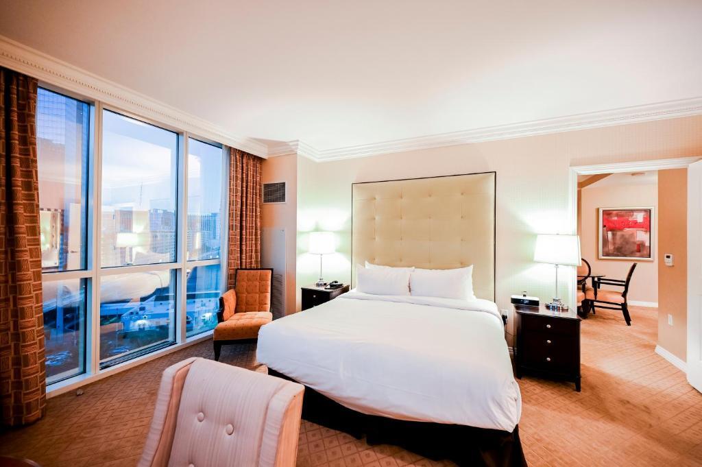 The Signature at MGM Grand by null