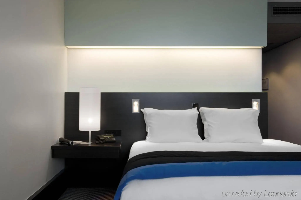 Holiday Inn Eindhoven Centre by IHG — фото 5
