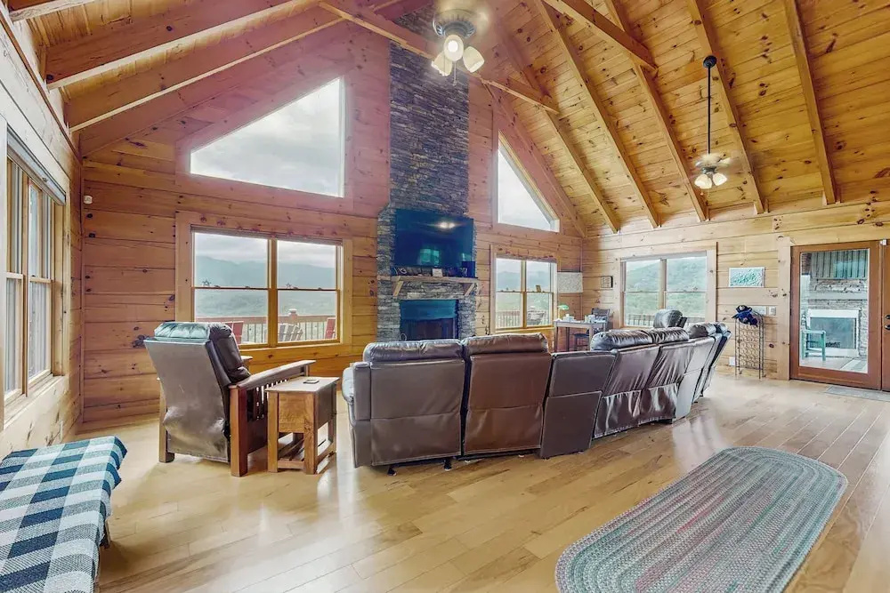 Theater + Arcade! 'tri-star Lodge' in Gatlinburg