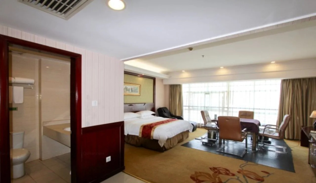 Vienna Hotel Zhejiang Haining Yancang Branch - фото 6