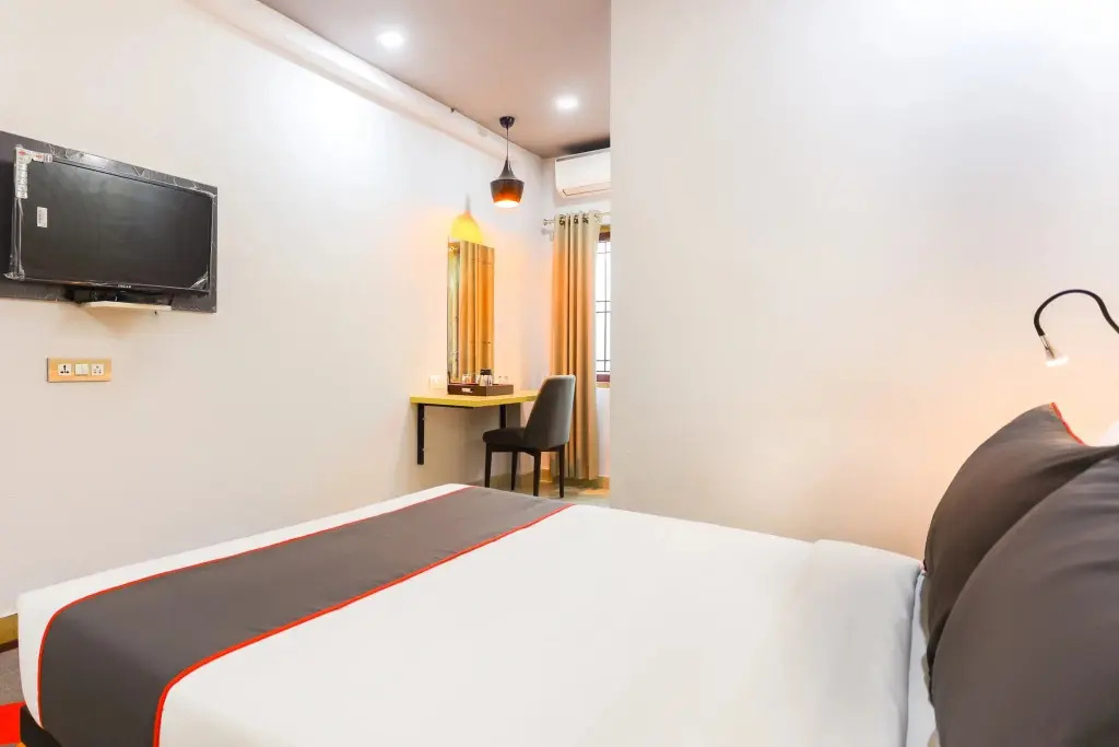Marhaba Rooms by OYO Rooms