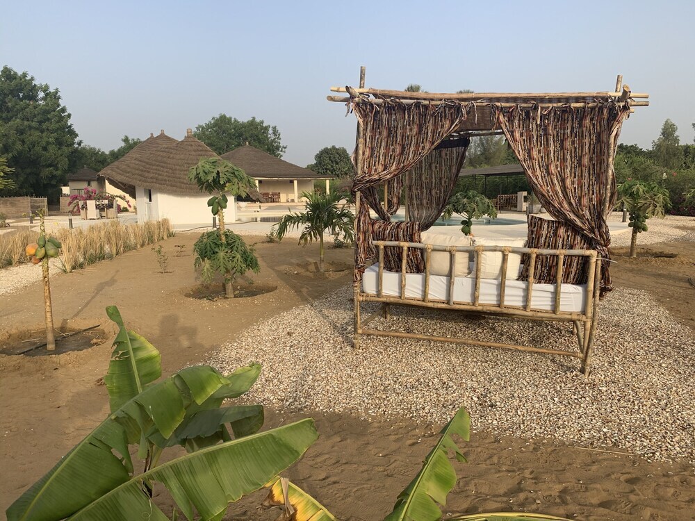 Nino Ranch Lodge