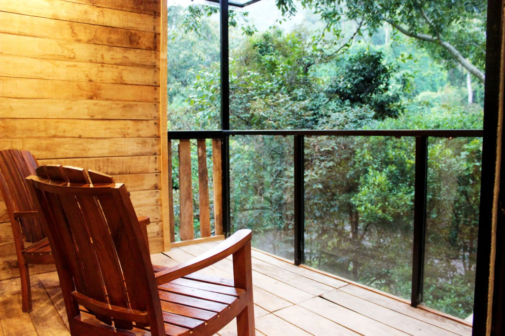 Balcony & Terrace