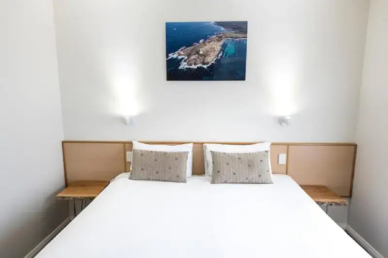 1 Bedroom Apartment with balcony