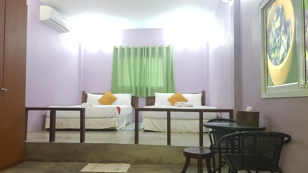 Standard Quadruple room with river view