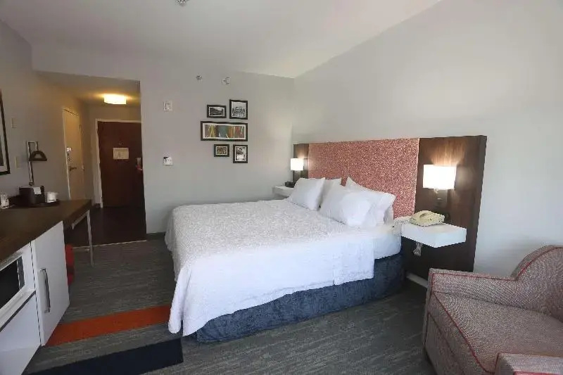 Standard Double room with view (full double bed)