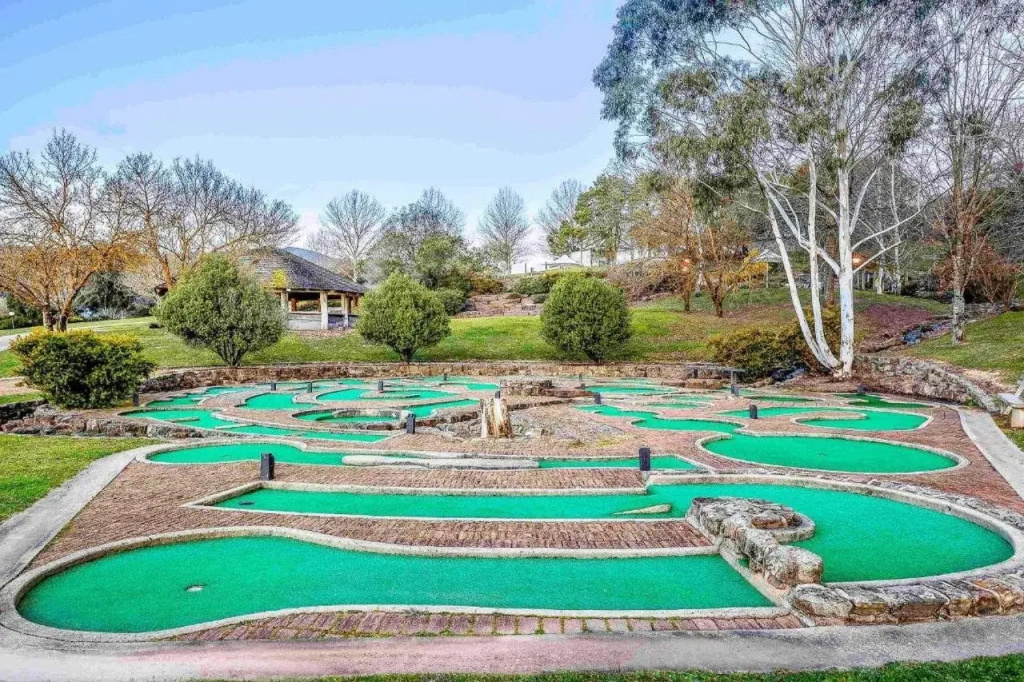 The Sebel Pinnacle Valley Resort