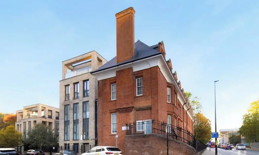5 Mins Walk to Battersea Park Battersea Retreat