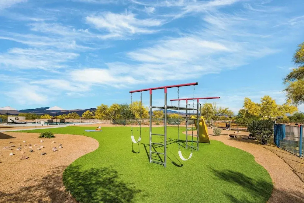 Fallbrook by Avantstay Secluded Home on 40acres W/pool, Rooftop & Trails!