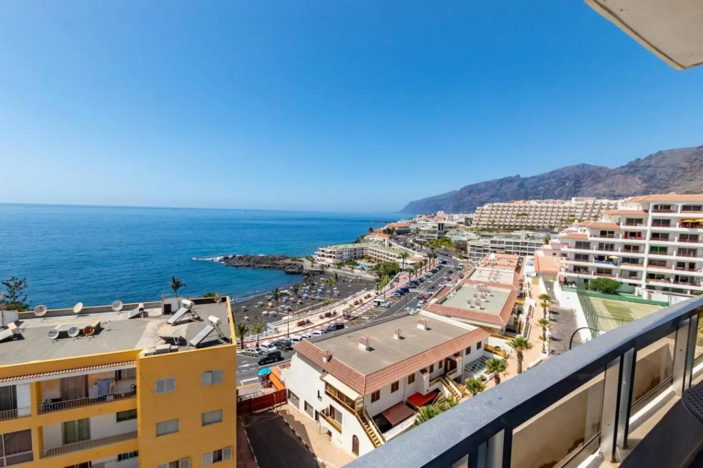Dream View Apartment by DreamHomesTenerife