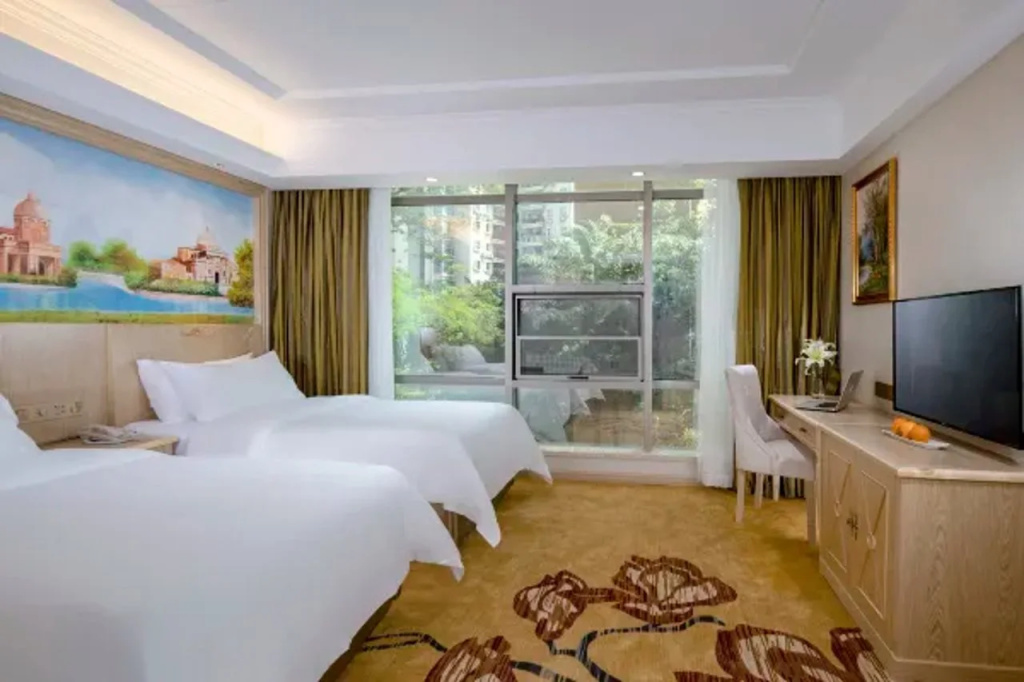 Vienna Hotel (Shenzhen Window of the World, Qiaocheng East Metro Station) — foto 5