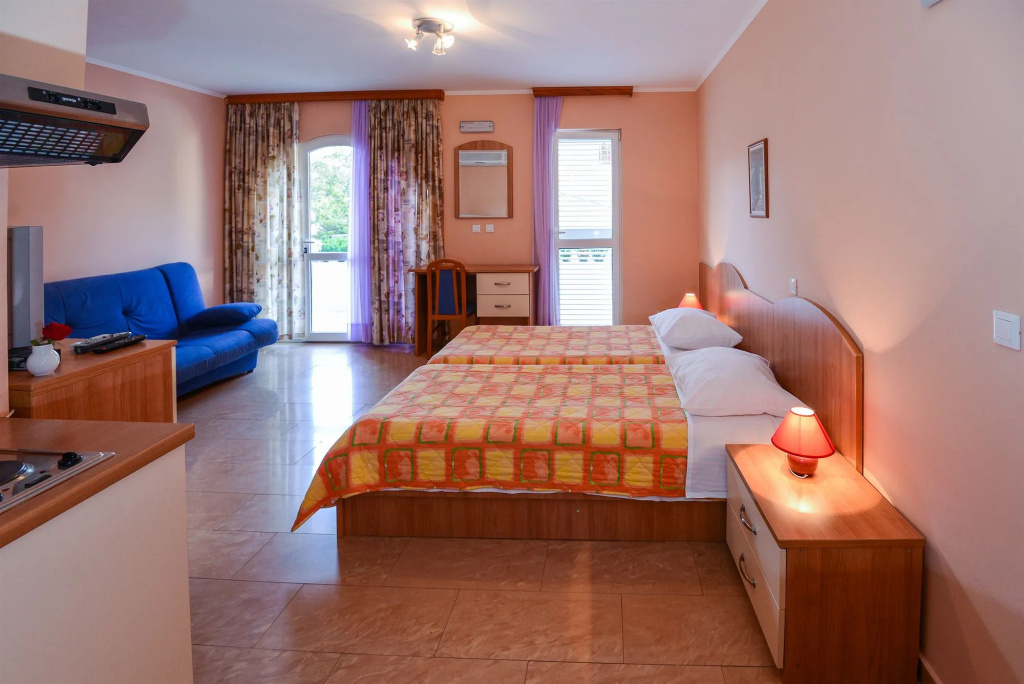 Hotel photo 2