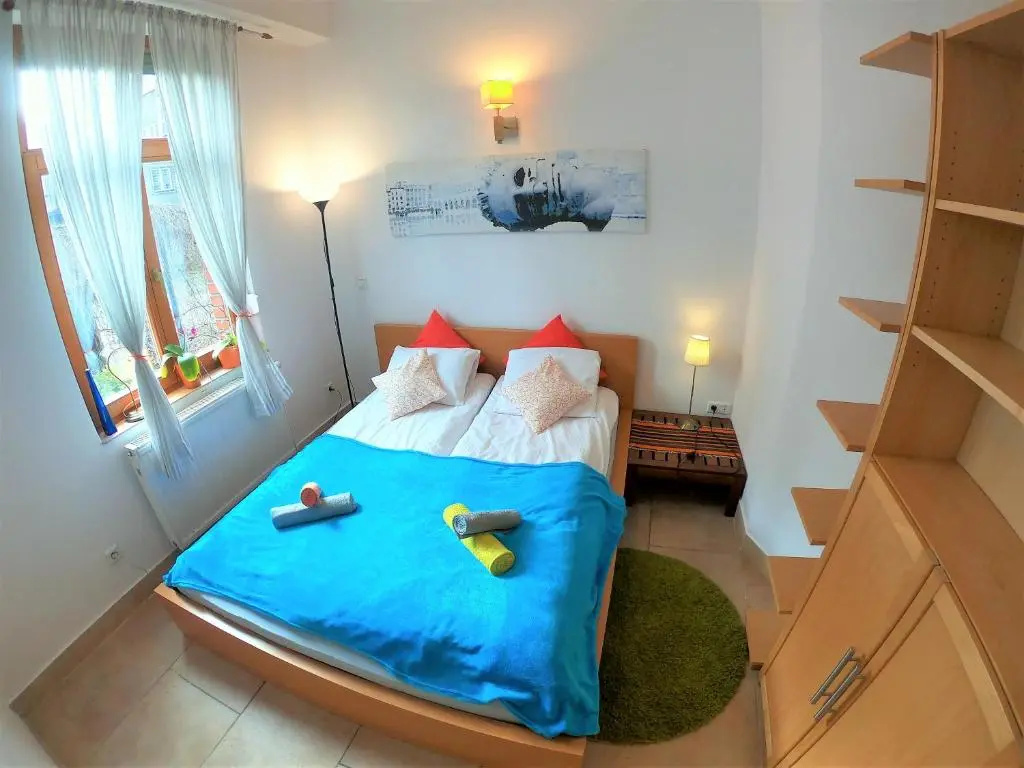 Homely Apartment's Old Town - Chambres