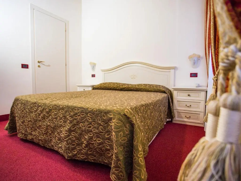 Economy Double room (full double bed)