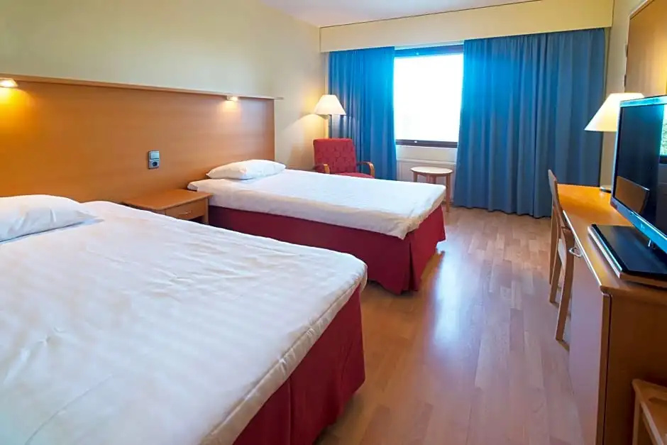 Standard Double Family room (twin beds)