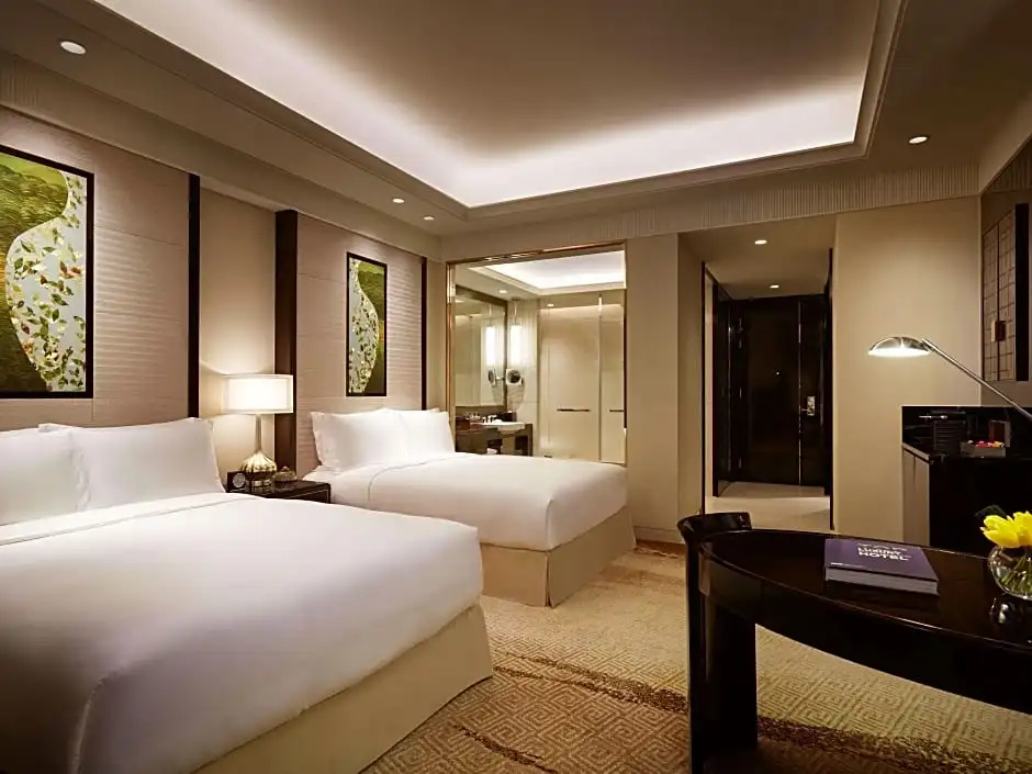 Fairmont Quadruple room